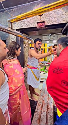 Taking Blessings of Mahakaleshwar