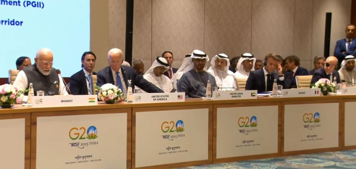 Dignitaries at the meeting