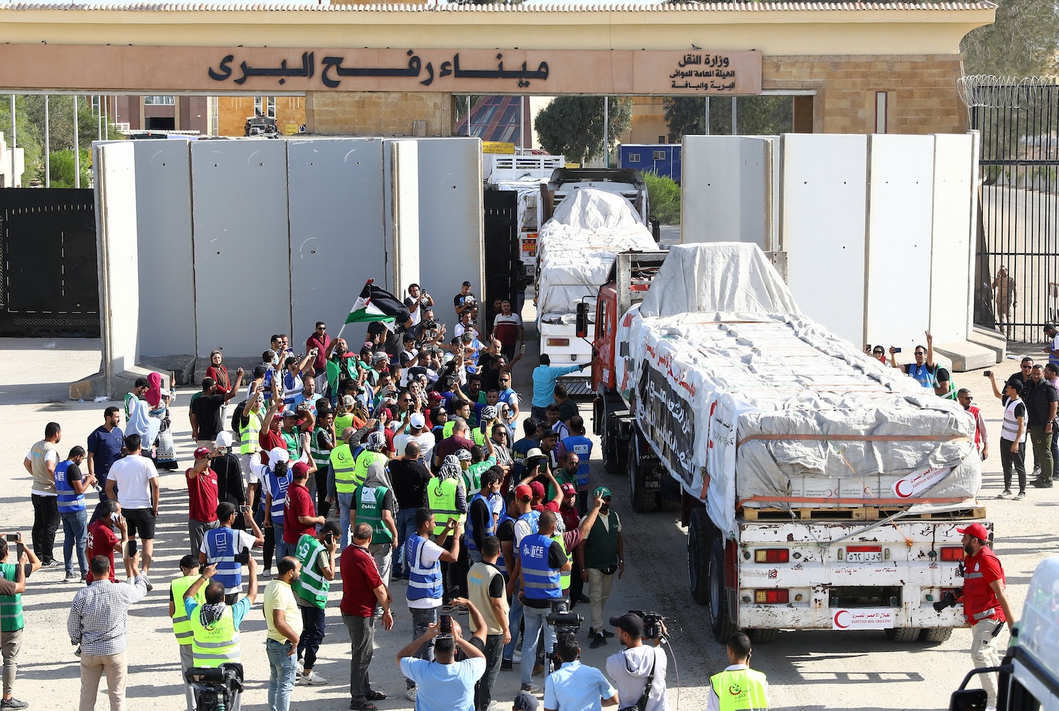 Aid Entering Gaza from Egyptian Border