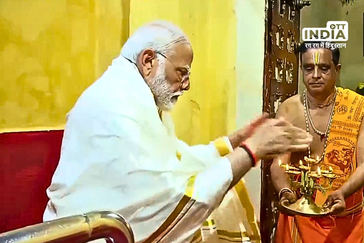 PM Modi in Kothandaramaswamy Temple